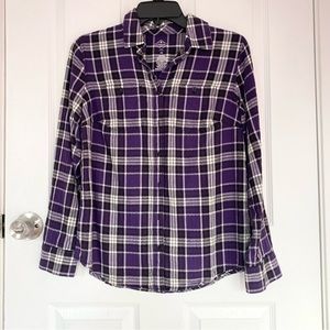 St John’s Bay Purple Plaid Button Down Shirt size S